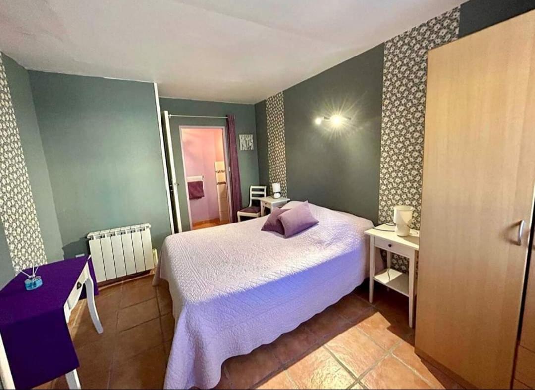 La Chevrie Hotel Les Oubeaux Eksteriør billede